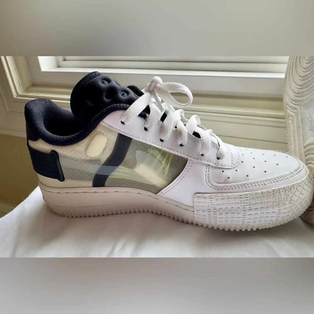 NIKE Air Force 1‎ Type White Black Volt Women/Unisex/Big Kid/Men NWOB Size 8